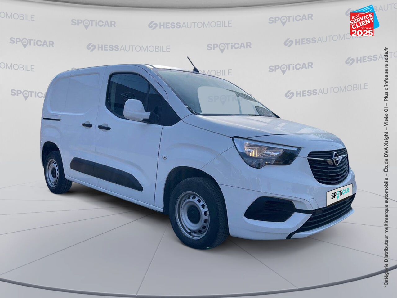 Véhicule d'occasion OPEL COMBO CARGO L1H1 650KG 1.2 110CH SS chez Toyota Saint Dizier
