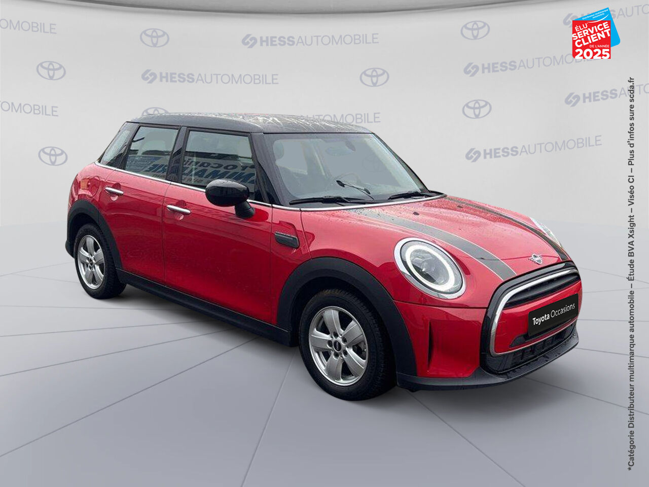 Véhicule d'occasion MINI MINI 5 PORTES COOPER 136CH CHILI BVA7 chez MINI Lons-Le-Saunier
