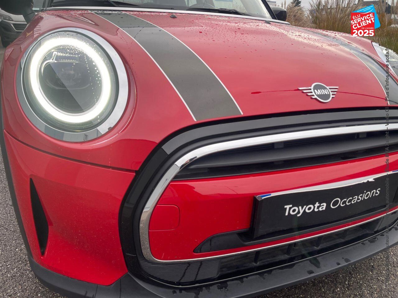 Véhicule d'occasion MINI MINI 5 PORTES COOPER 136CH CHILI BVA7 chez MINI Lons-Le-Saunier