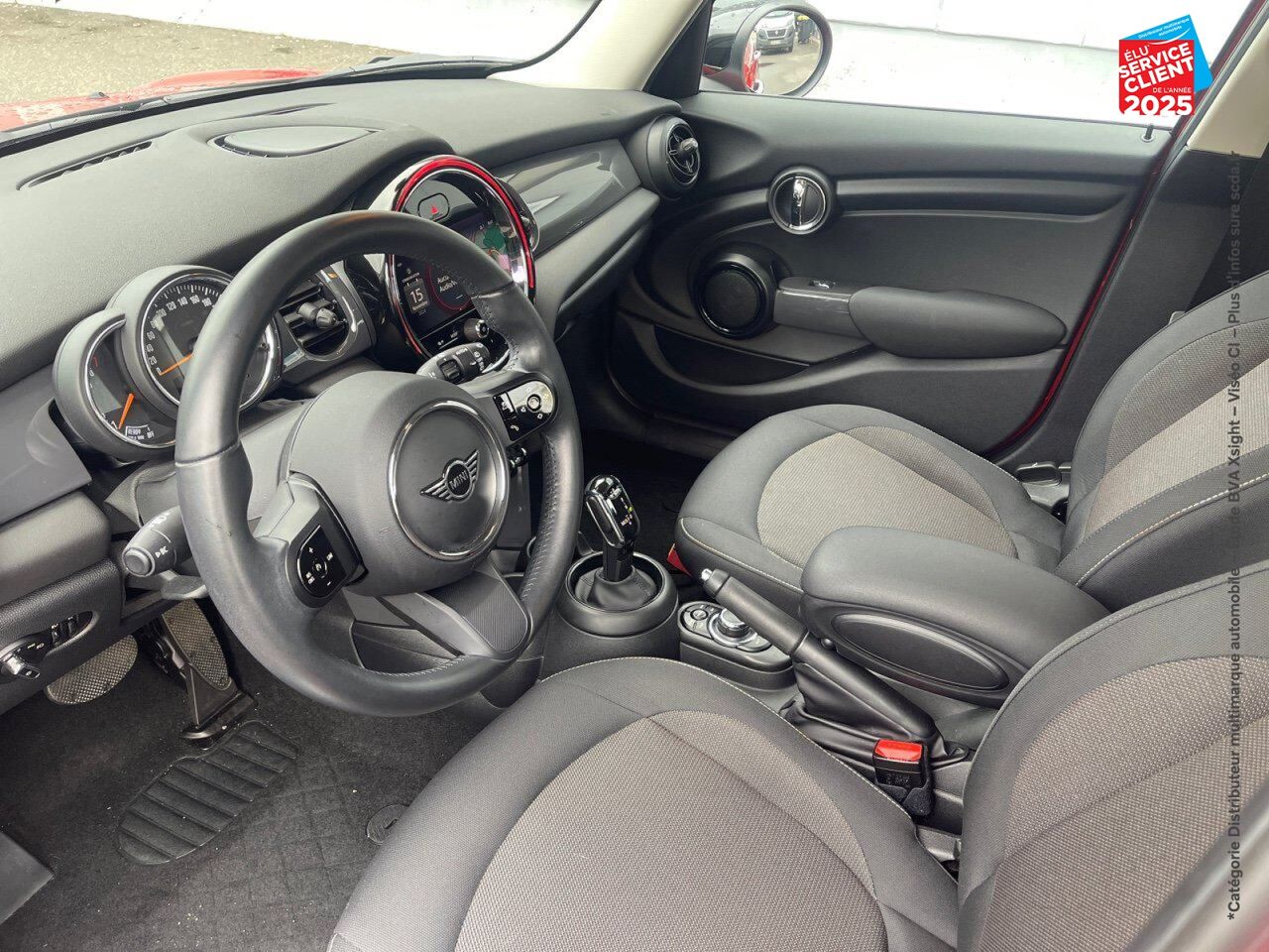 Véhicule d'occasion MINI MINI 5 PORTES COOPER 136CH CHILI BVA7 chez MINI Lons-Le-Saunier