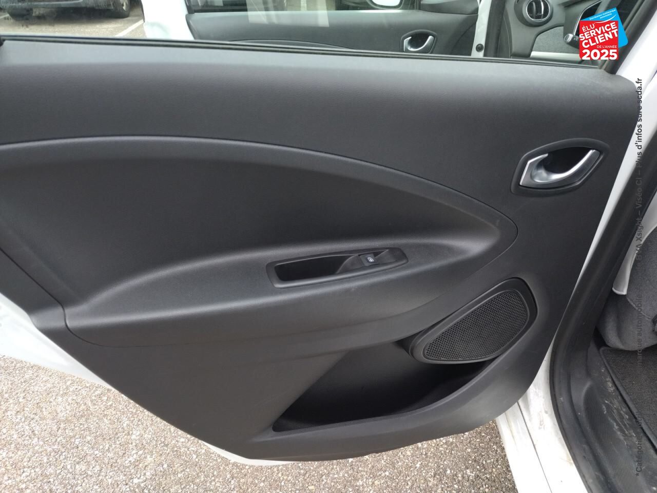Véhicule d'occasion RENAULT ZOE ZEN CHARGE NORMALE R110 ACHAT INTEGRAL - 20 chez Renault Sélestat