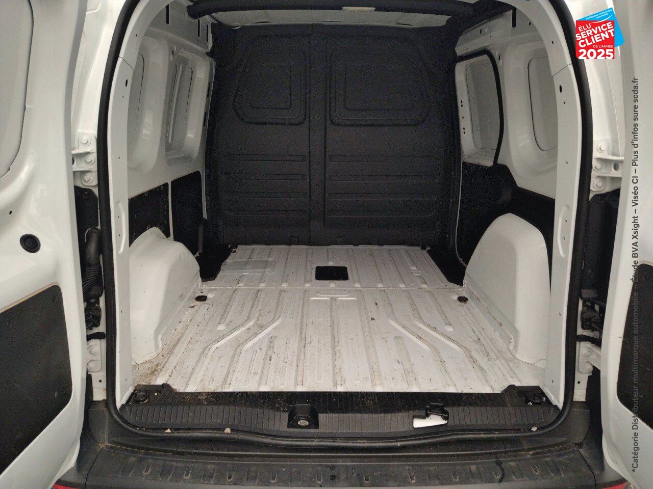Véhicule d'occasion RENAULT KANGOO VAN L1 E-TECH EV45 DC 80KW GRAND CONFORT chez Renault Colmar