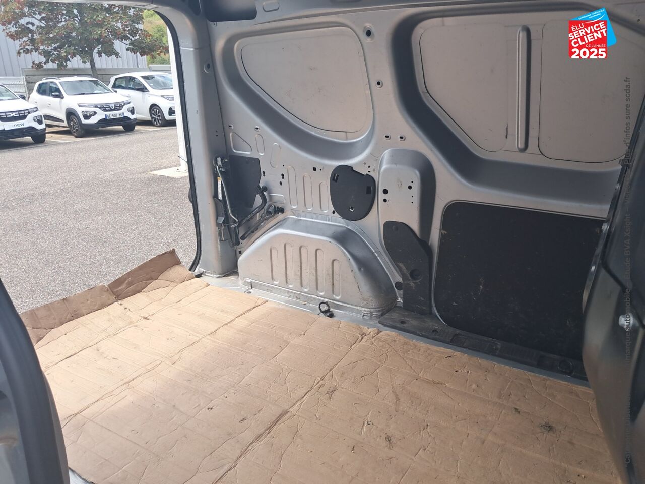 Véhicule d'occasion RENAULT EXPRESS VAN 1.5 BLUE DCI 95CH CONFORT 22 chez Nissan Thionville