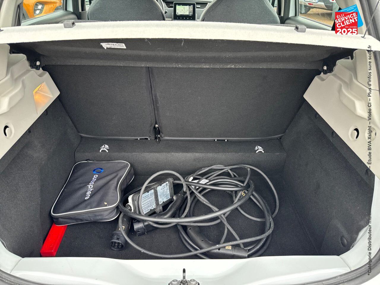 Véhicule d'occasion RENAULT ZOE E-TECH LIMITED CHARGE NORMALE R110 ACHAT INTEGRAL chez Renault Saint-Louis