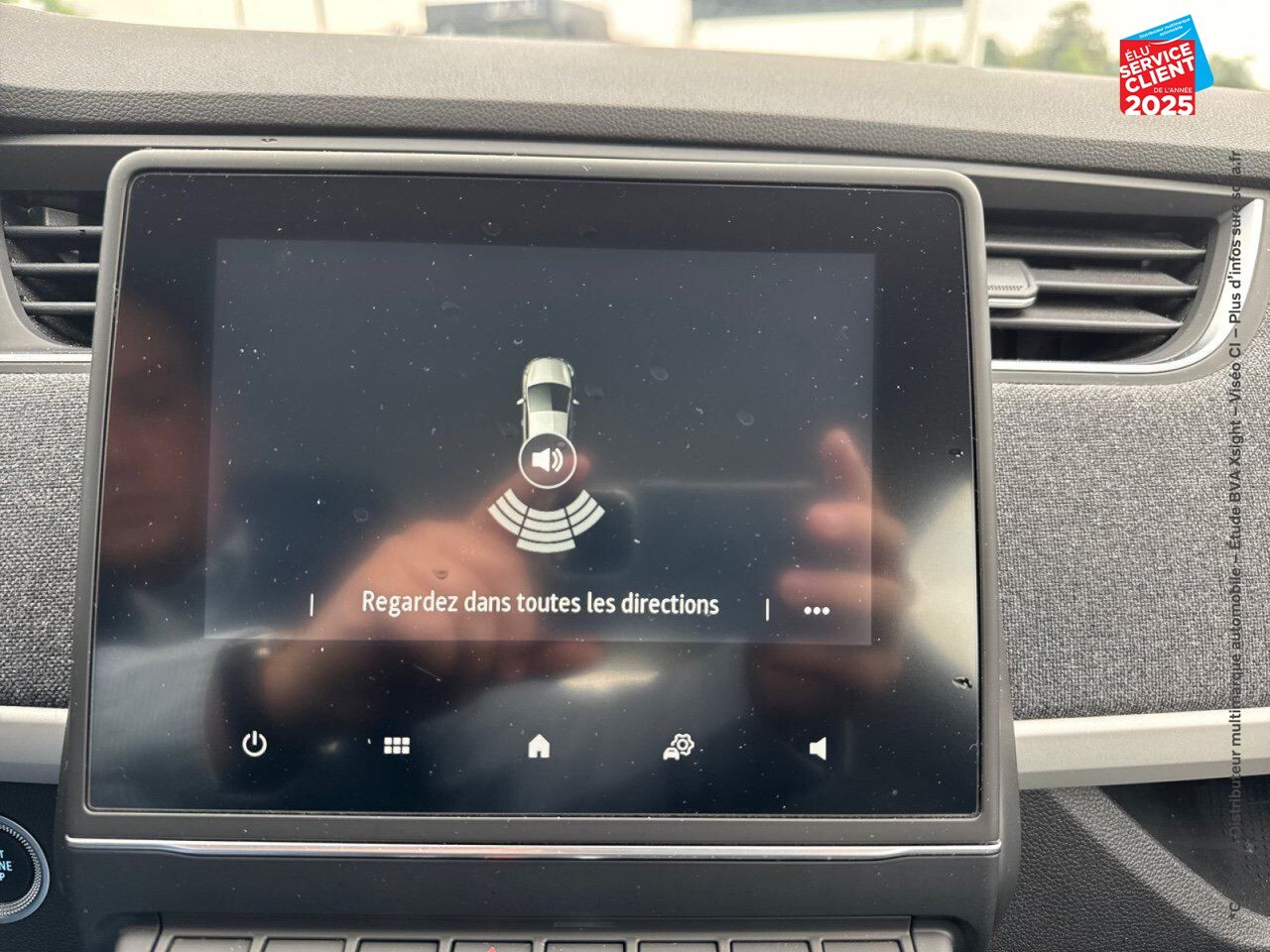 Véhicule d'occasion RENAULT ZOE E-TECH LIMITED CHARGE NORMALE R110 ACHAT INTEGRAL chez Renault Saint-Louis