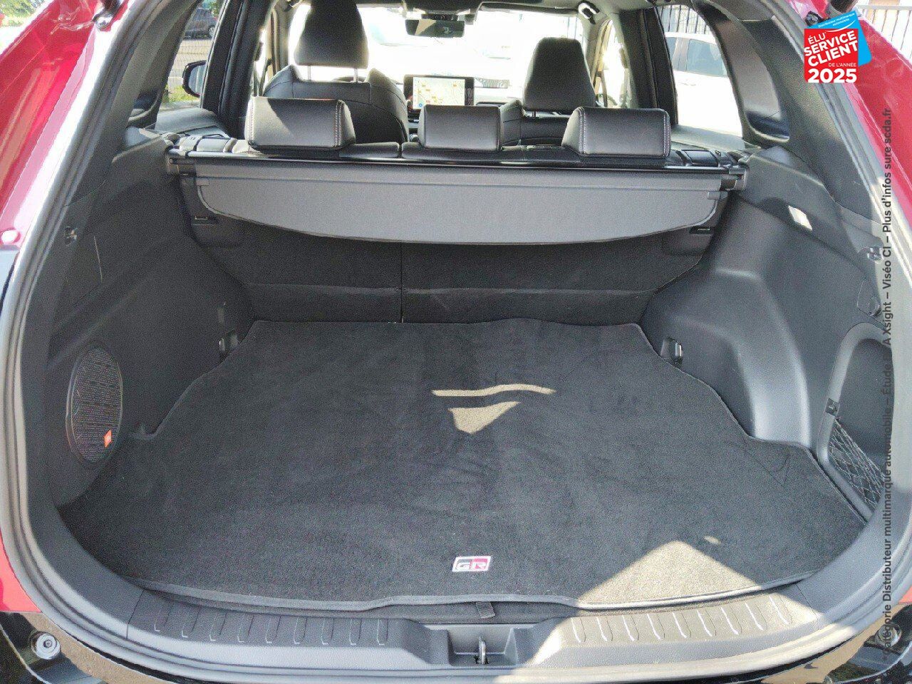 Véhicule d'occasion TOYOTA RAV4 2.5 HYBRIDE 222CH GR SPORT AWD-I MY23 chez Toyota Verdun