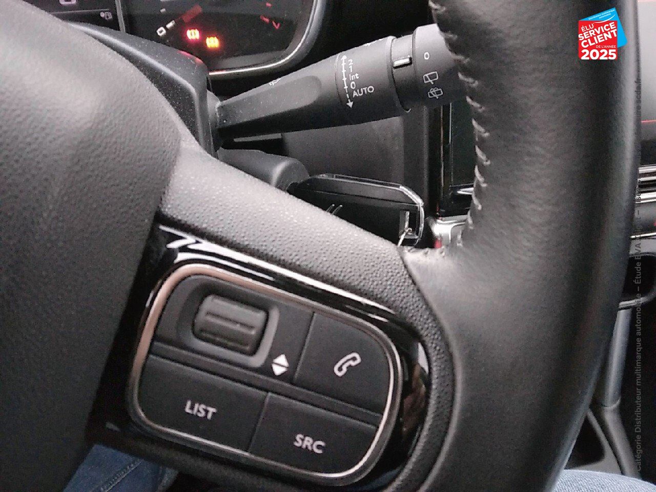 Véhicule d'occasion CITROEN C3 AIRCROSS PURETECH 110CH SS LIVE chez Renault Colmar