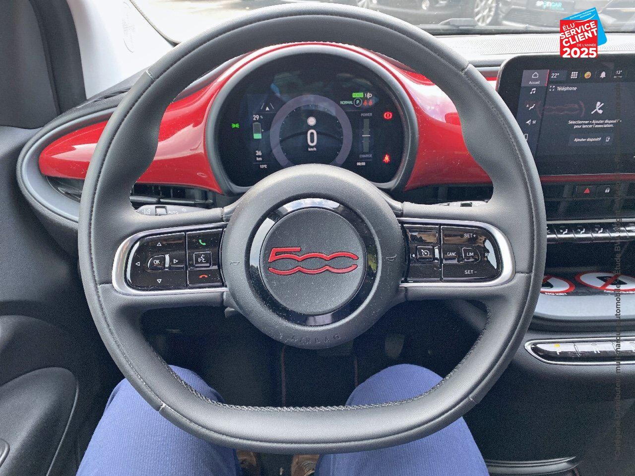 Véhicule d'occasion FIAT 500 E 95CH RED chez Fiat Strasbourg