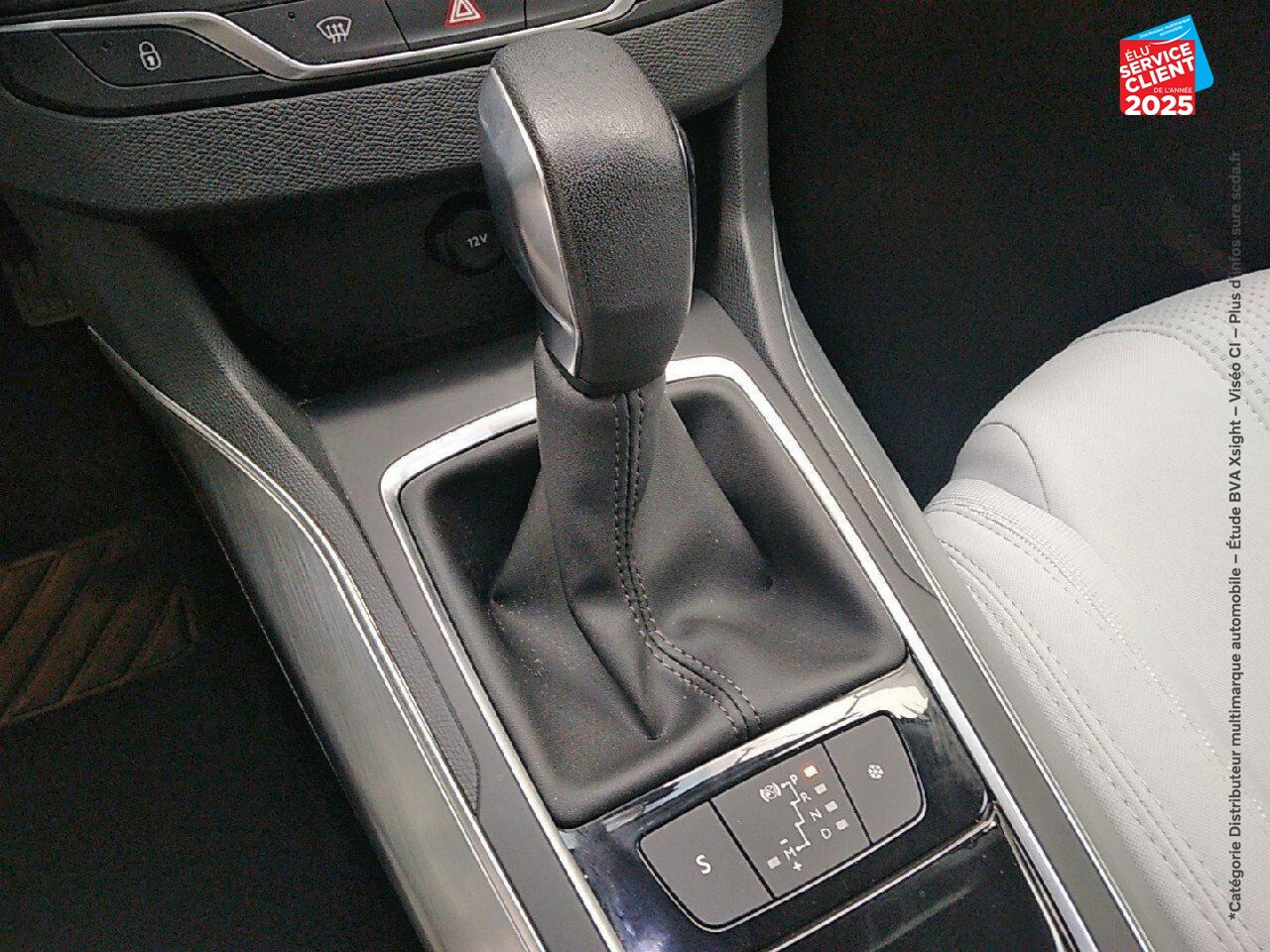 Véhicule d'occasion PEUGEOT 308 1.2 PURETECH 130CH ALLURE S/S EAT6 5P GPS CAMERA chez Toyota Bar le Duc