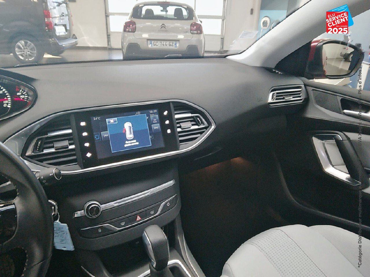 Véhicule d'occasion PEUGEOT 308 1.2 PURETECH 130CH ALLURE S/S EAT6 5P GPS CAMERA chez Toyota Bar le Duc