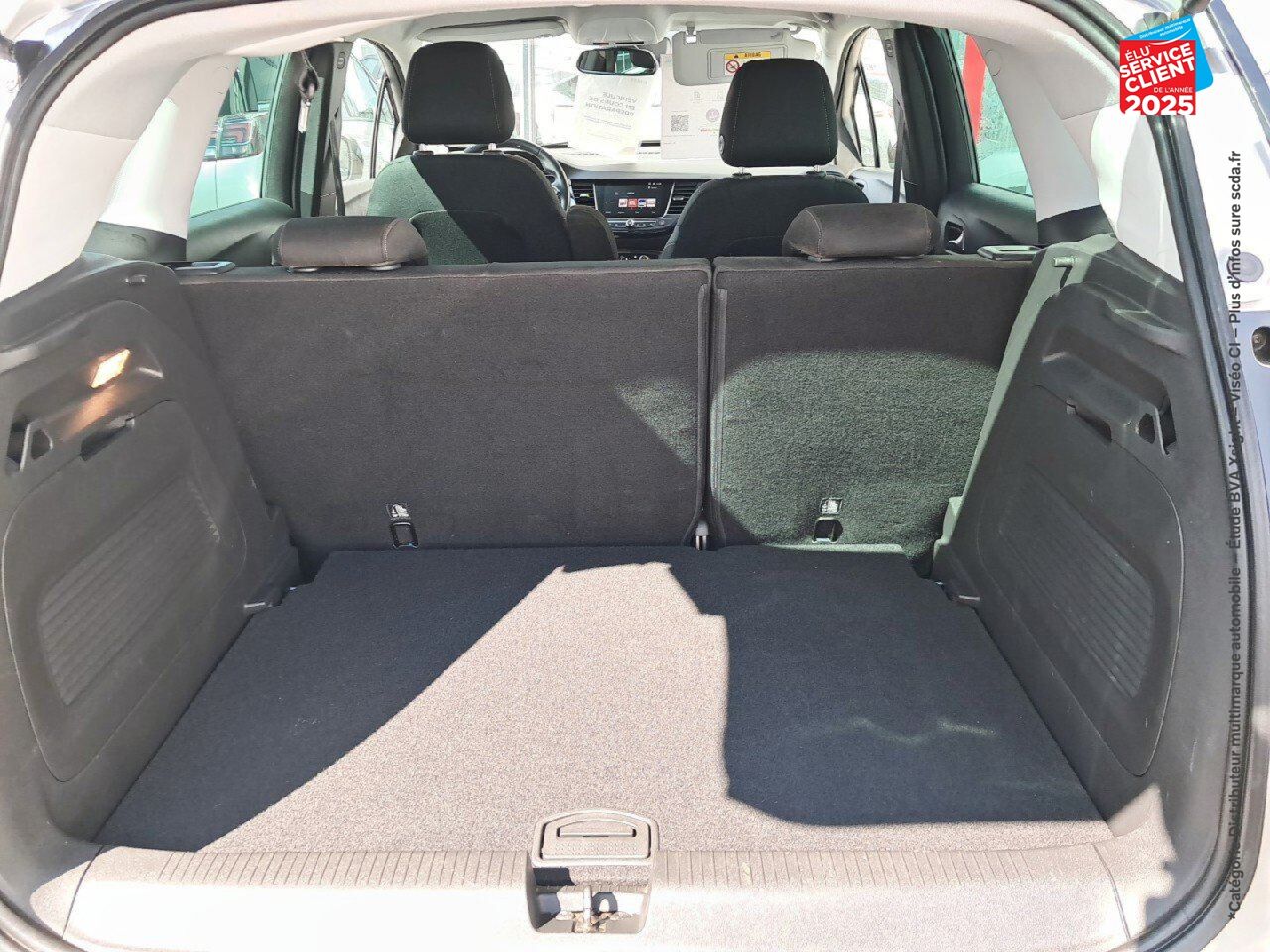 Véhicule d'occasion OPEL CROSSLAND X 1.2 TURBO 130CH DESIGN 120 ANS BVA EURO 6D-T CAMERA CARPLAY chez Toyota Sarreguemines