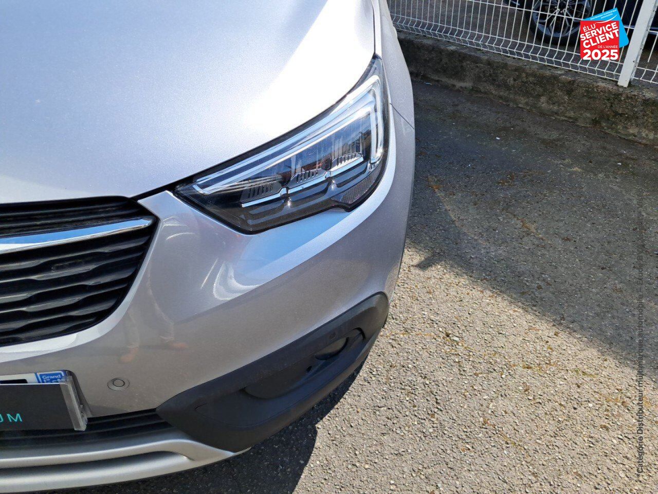 Véhicule d'occasion OPEL CROSSLAND X 1.2 TURBO 130CH DESIGN 120 ANS BVA EURO 6D-T CAMERA CARPLAY chez Toyota Sarreguemines