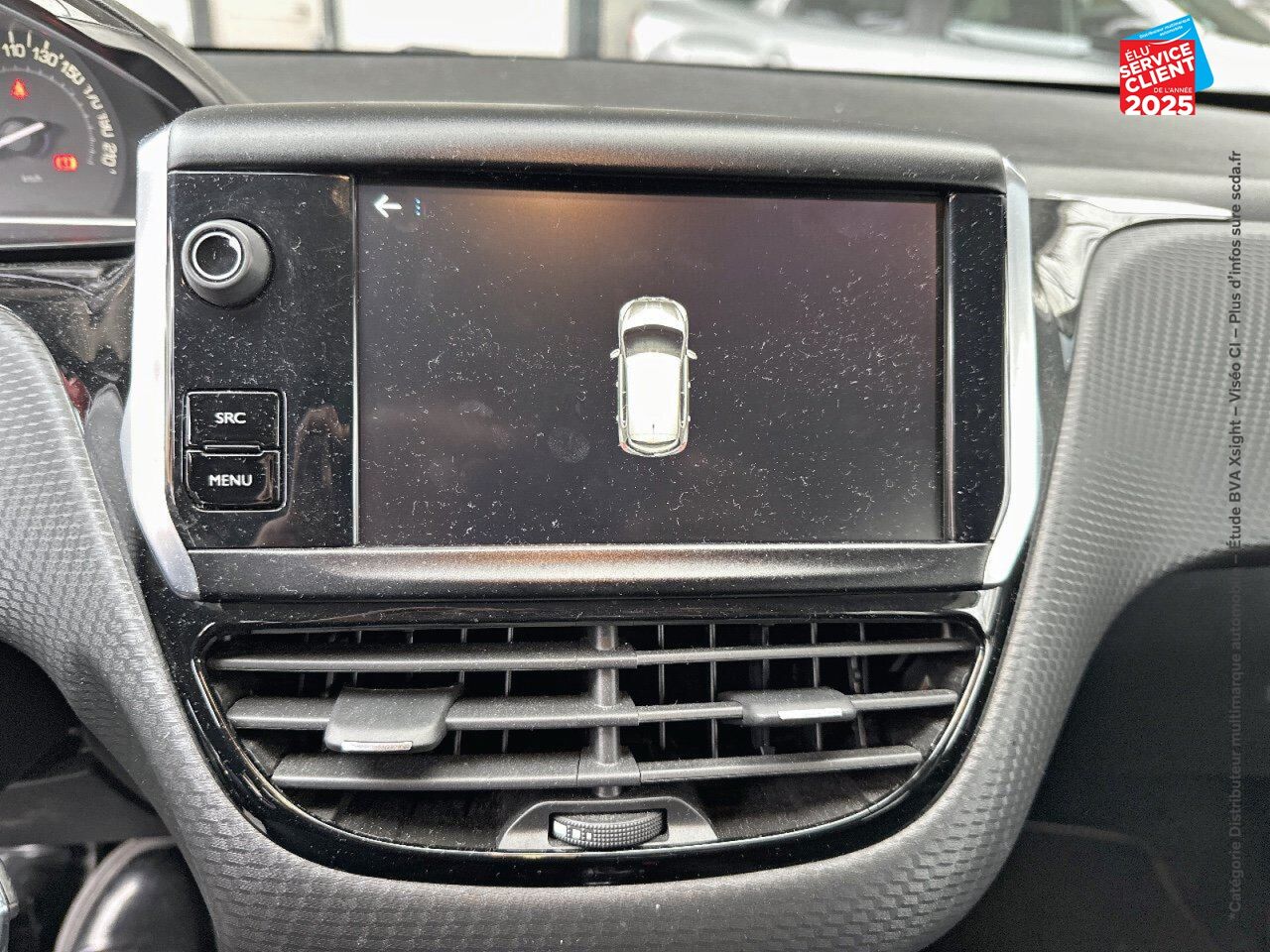 Véhicule d'occasion PEUGEOT 208 1.2 PURETECH 82CH STYLE 5P chez Renault Saint-Louis