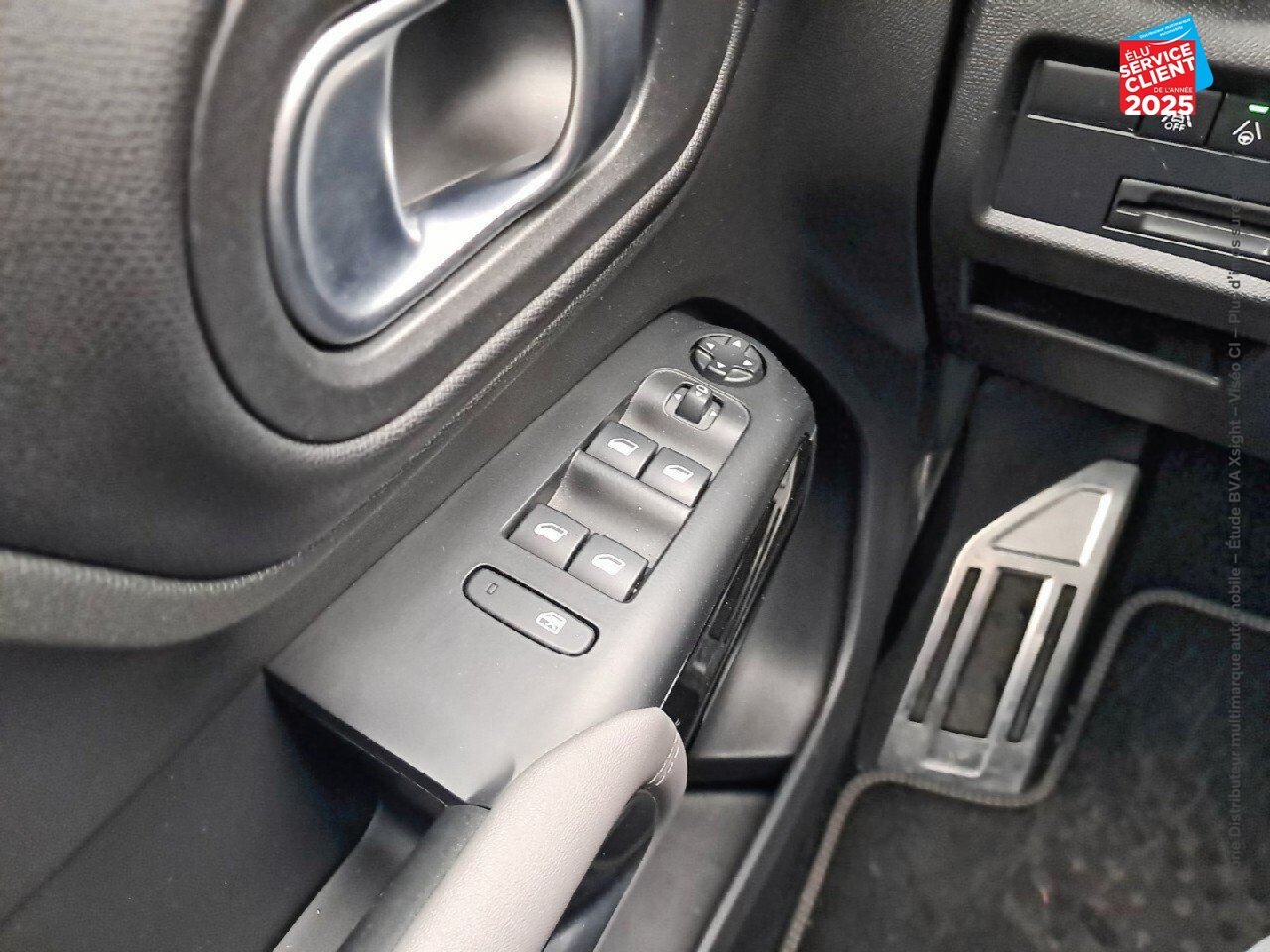 Véhicule d'occasion CITROEN C5 AIRCROSS PURETECH 180CH SS SHINE EAT8 E6.D chez Renault Sélestat