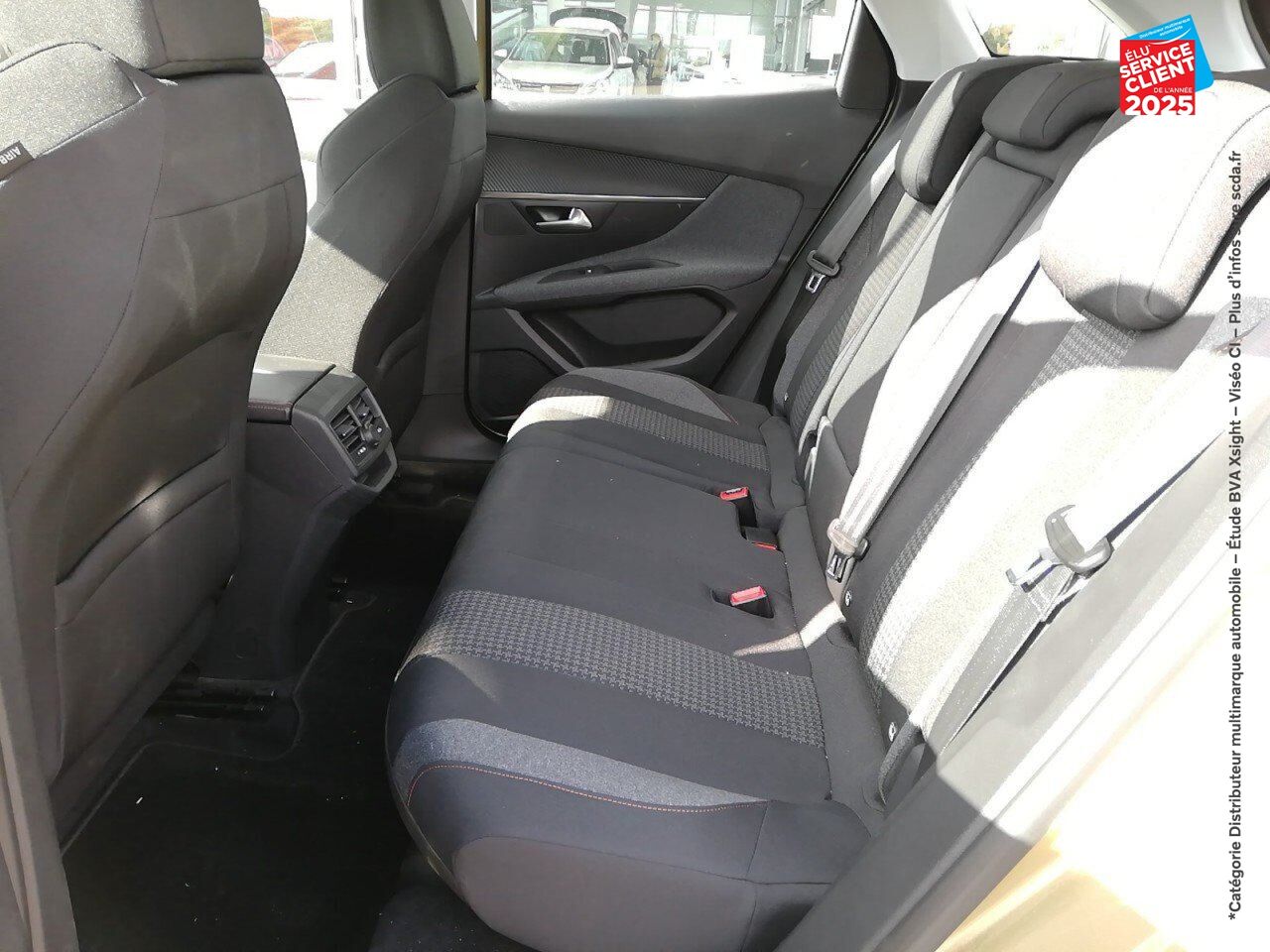 Véhicule d'occasion PEUGEOT 3008 1.2 PURETECH 130CH ACCESS SS chez Peugeot Charleville