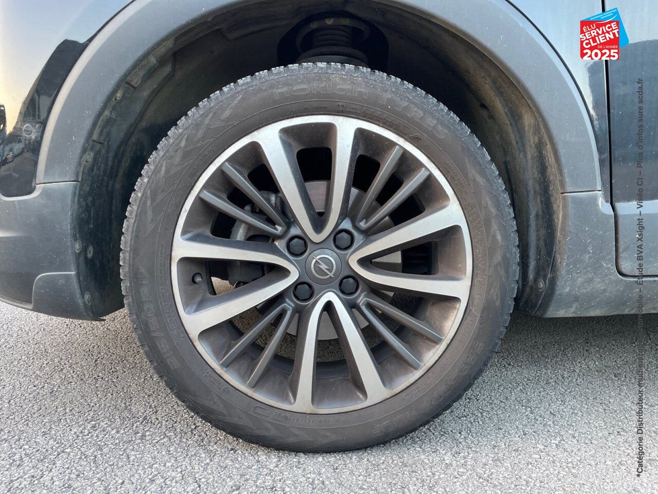 Véhicule d'occasion OPEL CROSSLAND X 1.2 TURBO 110CH DESIGN 120 ANS EURO 6D-T chez Toyota Bar le Duc