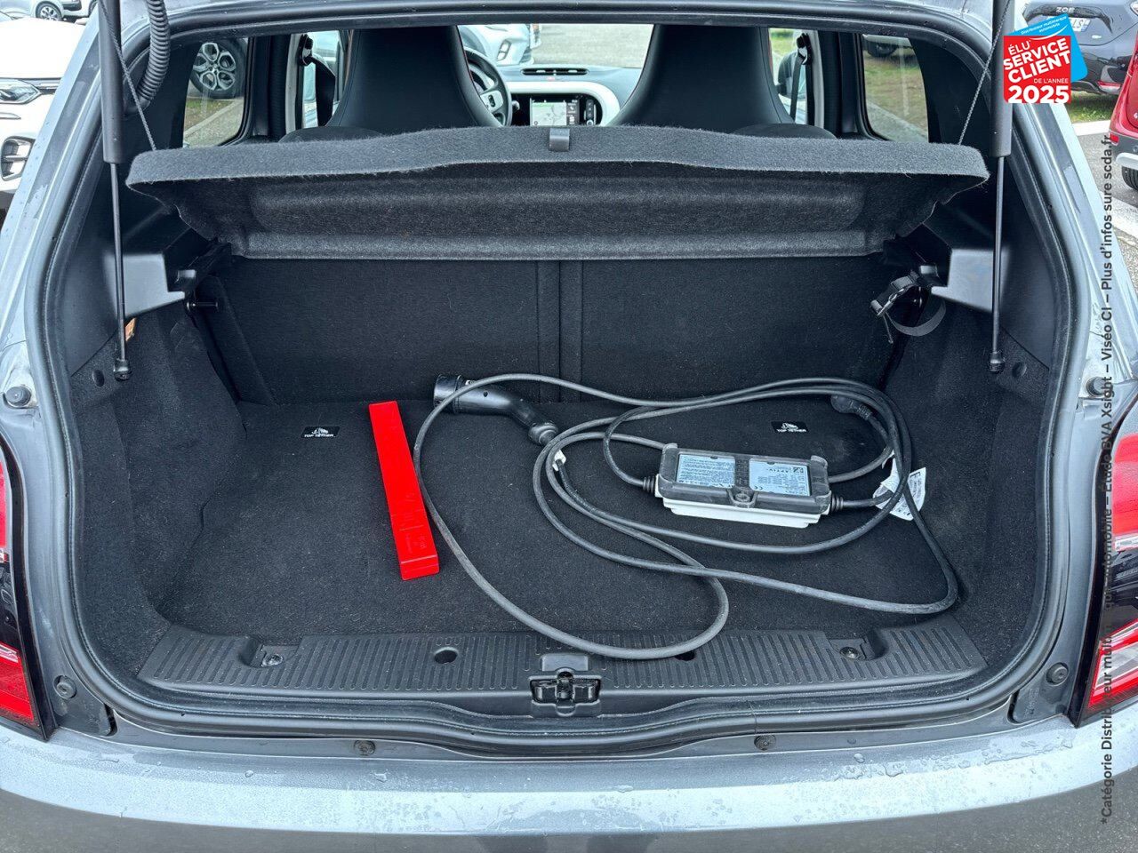 Véhicule d'occasion RENAULT TWINGO E-TECH ELECTRIC VIBES R80 ACHAT INTEGRAL - 21 chez Renault Colmar