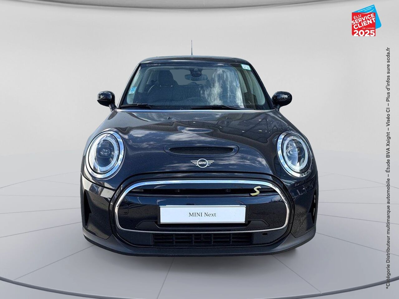 Véhicule d'occasion MINI MINI COOPER SE 184CH EDITION CAMDEN BVA 5CV chez BMW Dole