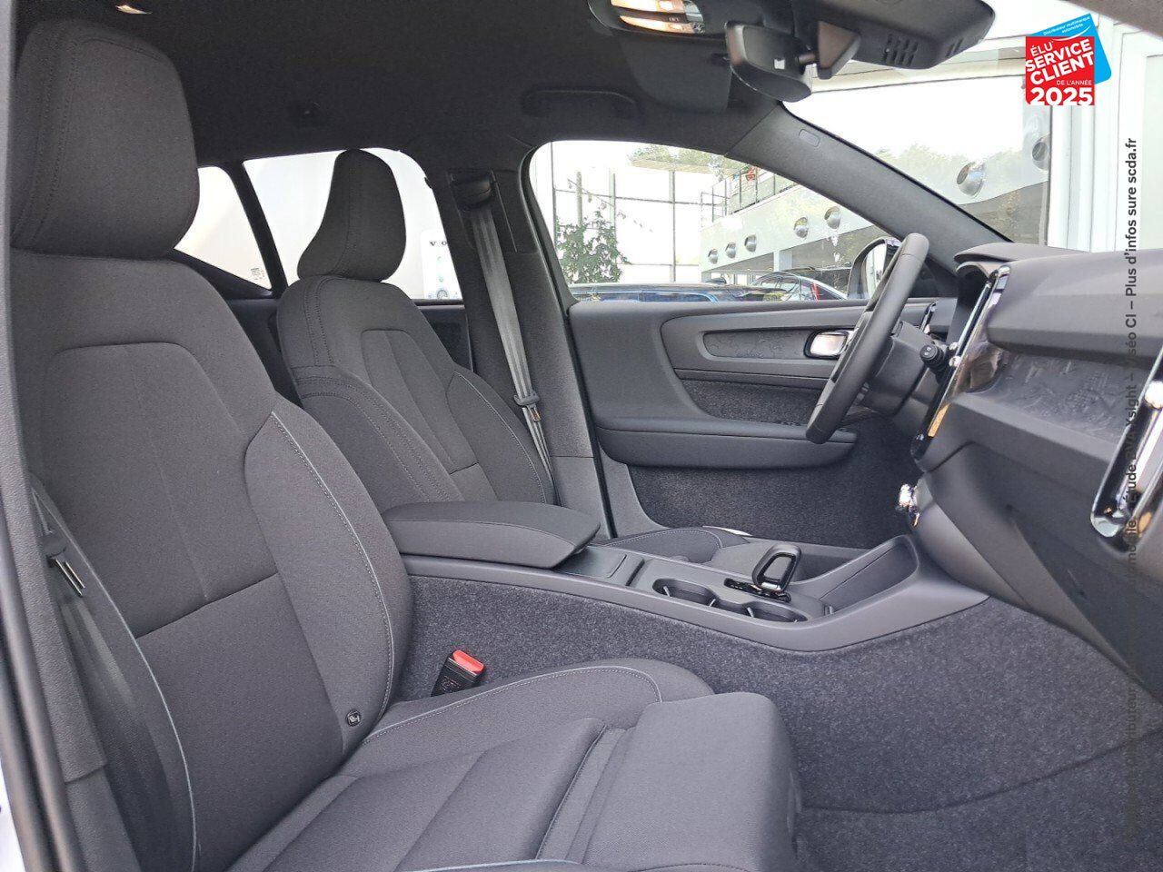 Véhicule d'occasion VOLVO EX40 SINGLE EXTENDED RANGE 252CH PLUS chez Volvo Reims