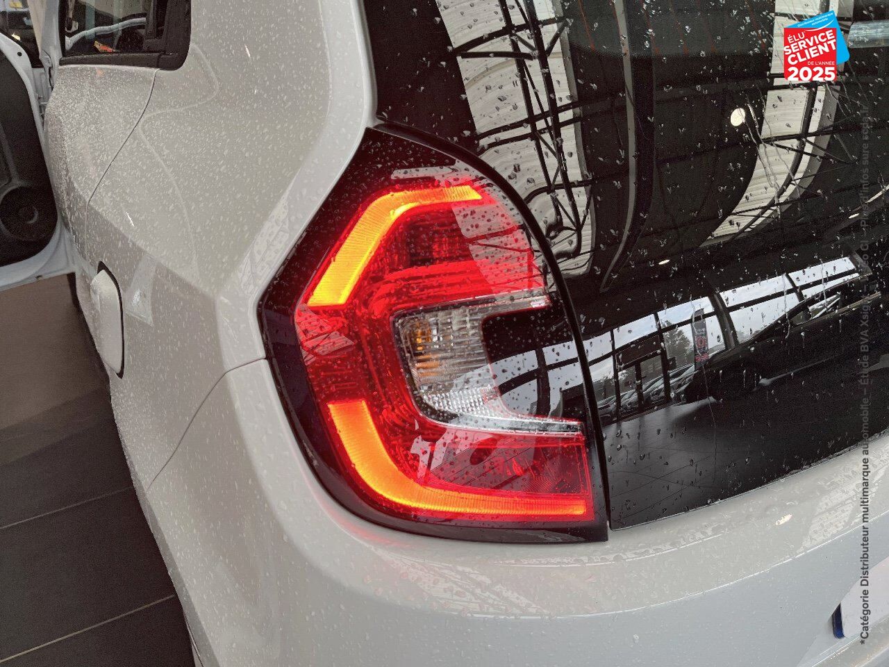 Véhicule d'occasion RENAULT TWINGO E-TECH ELECTRIC EQUILIBRE R80 ACHAT INTEGRAL chez Renault Belfort