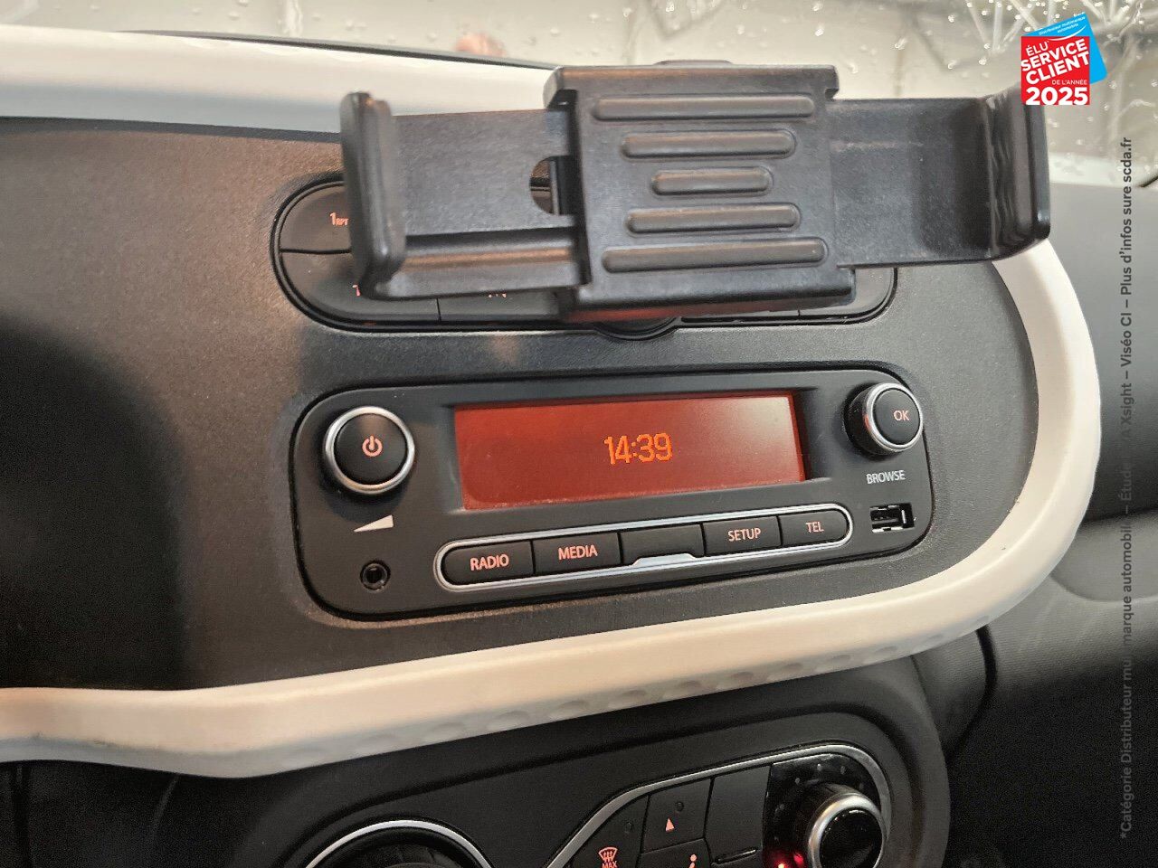 Véhicule d'occasion RENAULT TWINGO E-TECH ELECTRIC EQUILIBRE R80 ACHAT INTEGRAL chez Renault Belfort
