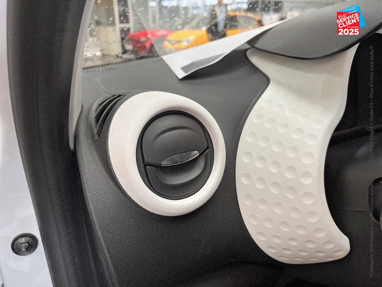 Véhicule d'occasion RENAULT TWINGO E-TECH ELECTRIC EQUILIBRE R80 ACHAT INTEGRAL chez Renault Belfort