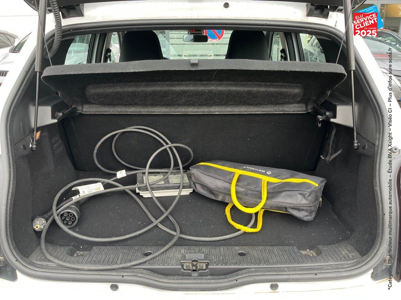 Véhicule d'occasion RENAULT TWINGO E-TECH ELECTRIC EQUILIBRE R80 ACHAT INTEGRAL chez Renault Belfort