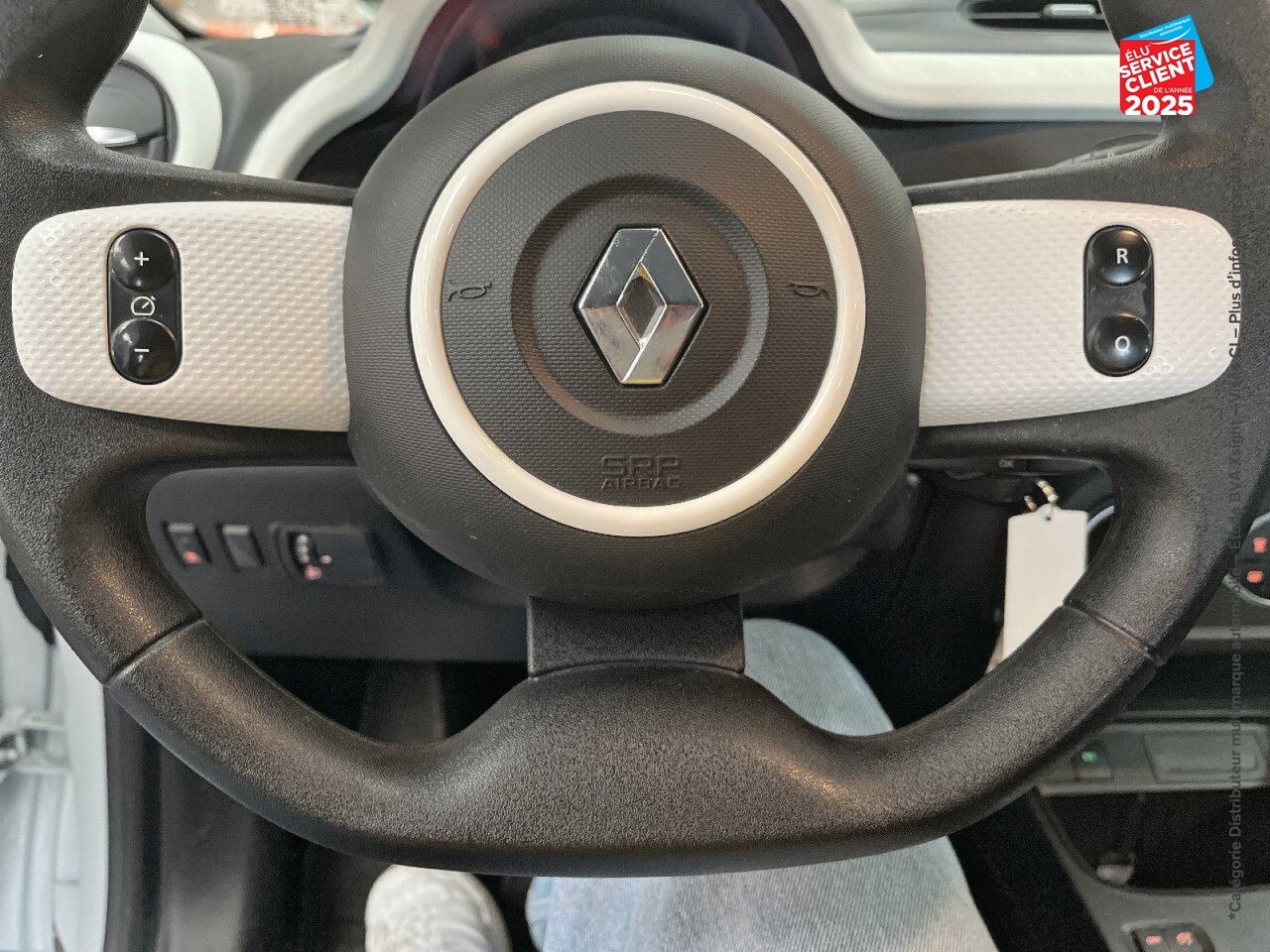 Véhicule d'occasion RENAULT TWINGO E-TECH ELECTRIC EQUILIBRE R80 ACHAT INTEGRAL chez Renault Belfort