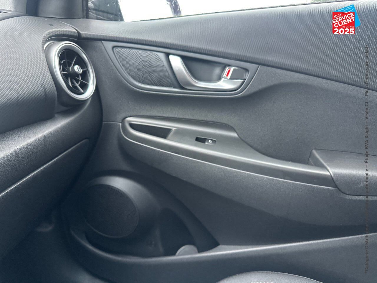 Véhicule d'occasion HYUNDAI KONA ELECTRIC 39KWH - 136CH INTUITIVE CAMERA chez Hyundai Chalons