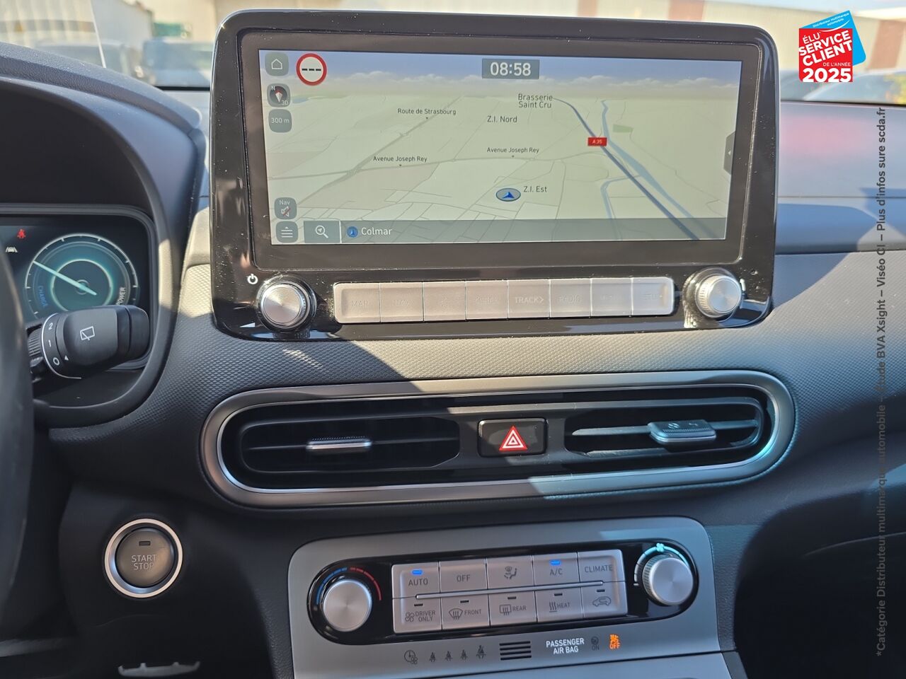 Véhicule d'occasion HYUNDAI KONA ELECTRIC 39KWH - 136CH CREATIVE chez Hyundai Colmar