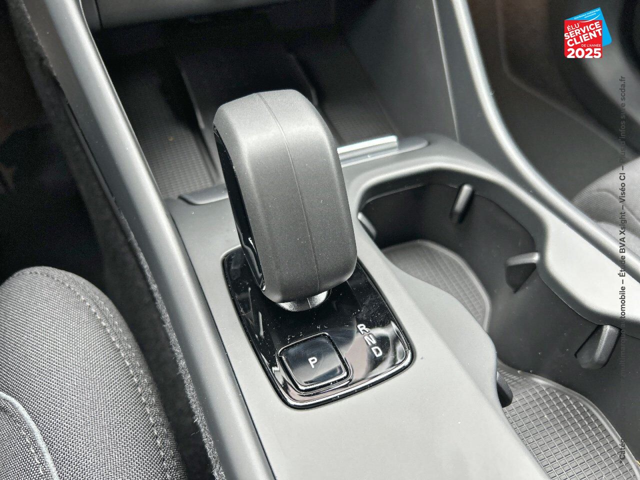 Véhicule d'occasion VOLVO EX40 SINGLE 238CH BLACK EDITION chez Volvo Epernay