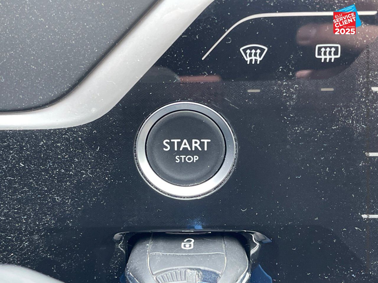 Véhicule d'occasion CITROEN C4 SPACETOURER PURETECH 130CH S/S ORIGINS EAT8 E6.D CAMERA CARPLAY chez Toyota Bar le Duc