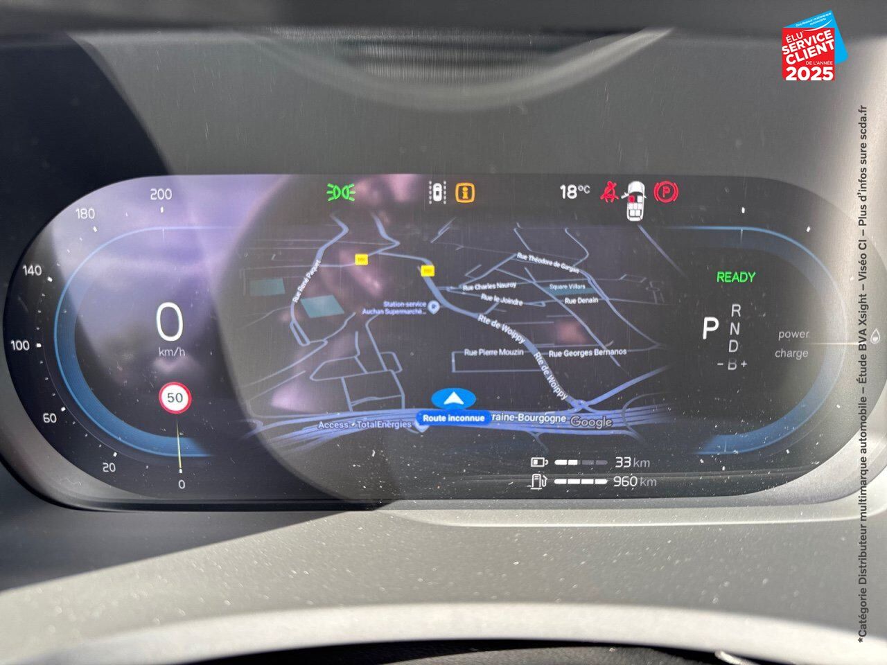 Véhicule d'occasion VOLVO V60 T6 AWD 253+145CH PLUS STYLE DARK GEARTRONIC 8 chez Volvo Epernay