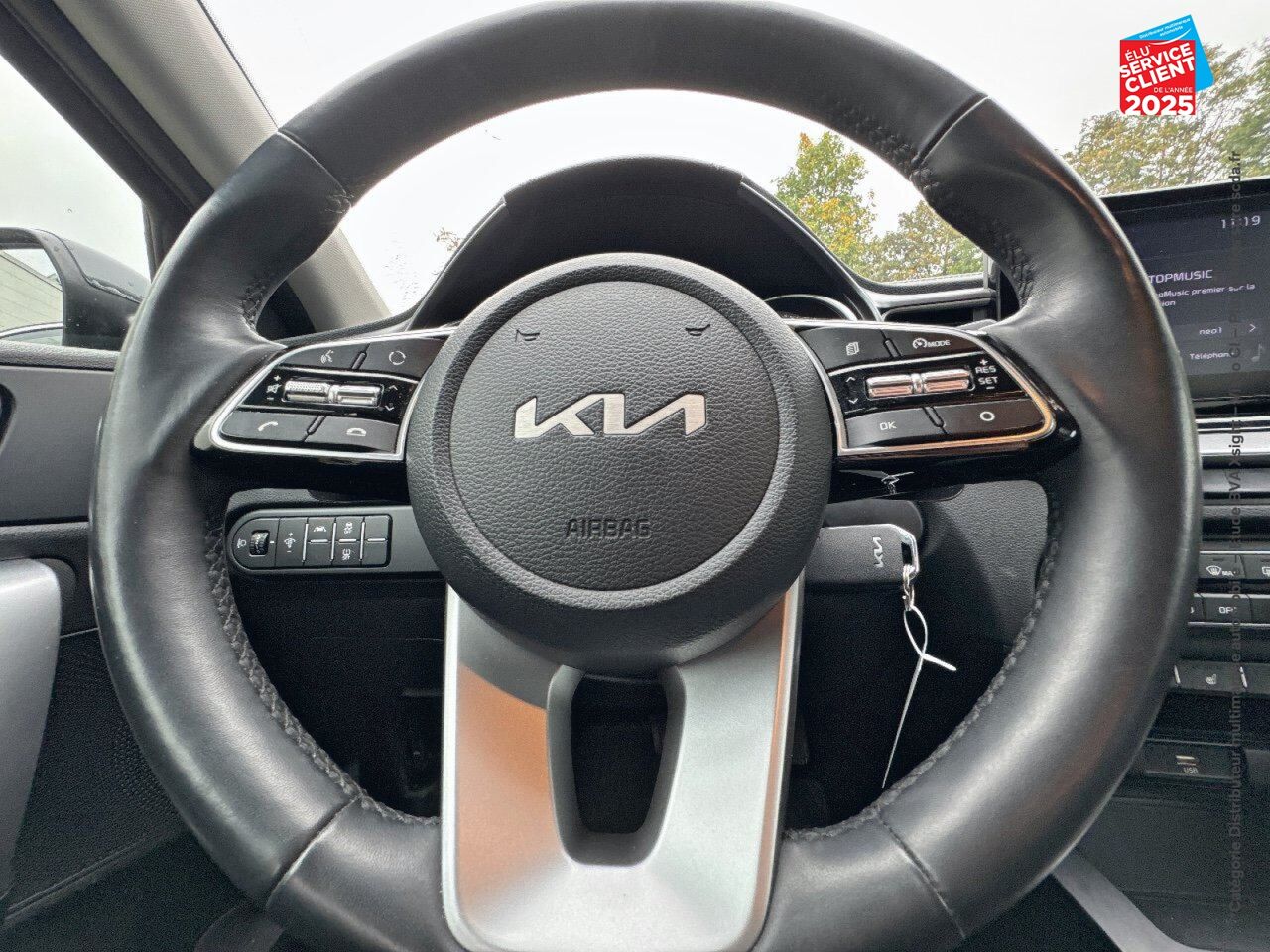Véhicule d'occasion KIA XCEED 1.5 T-GDI 160CH LOUNGE DCT7 MY22 chez Hyundai Reims