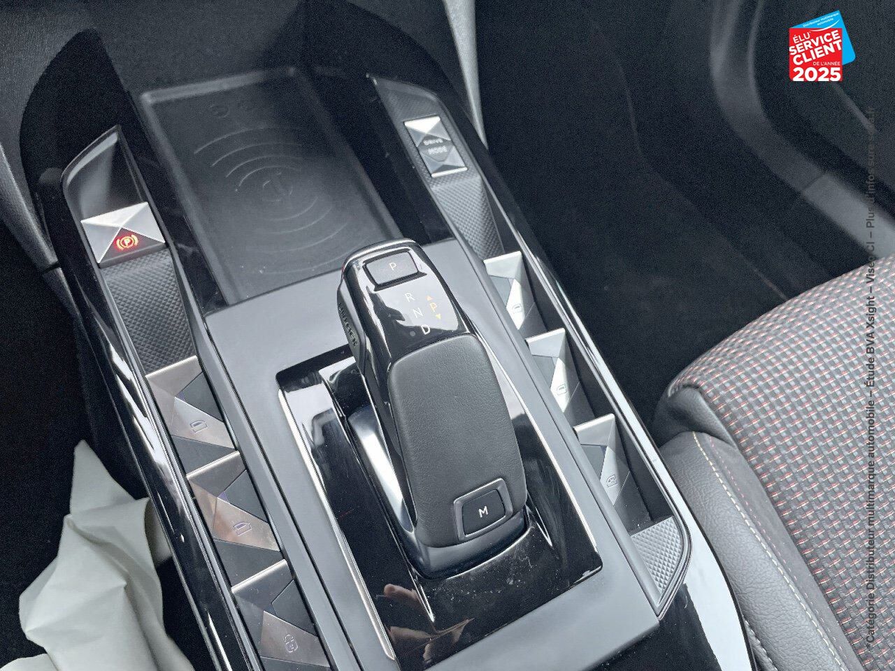 Véhicule d'occasion DS DS 3 CROSSBACK PURETECH 130CH PERFORMANCE LINE AUTOMATIQUE 7CV chez Renault Sélestat