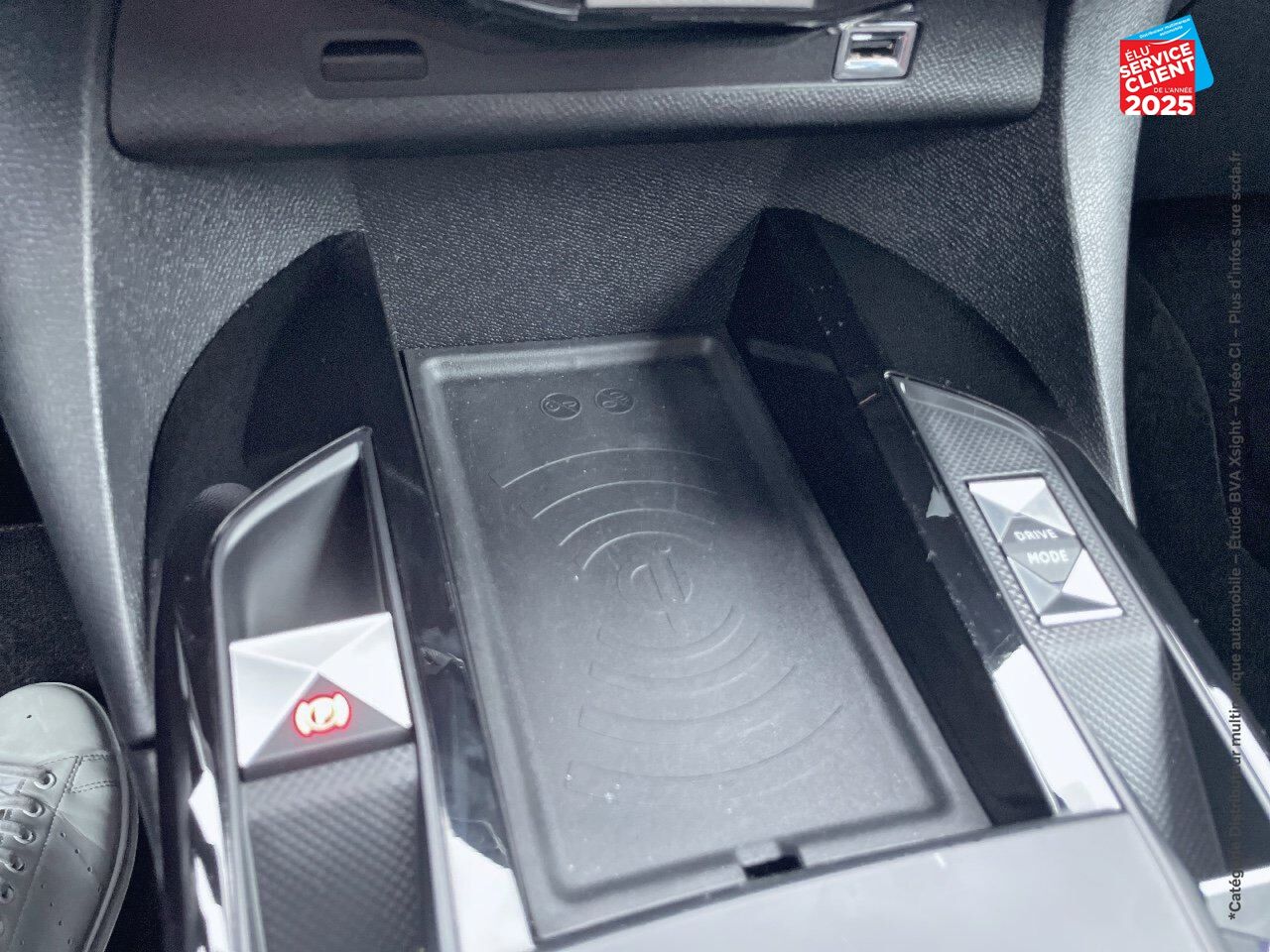 Véhicule d'occasion DS DS 3 CROSSBACK PURETECH 130CH PERFORMANCE LINE AUTOMATIQUE 7CV chez Renault Sélestat