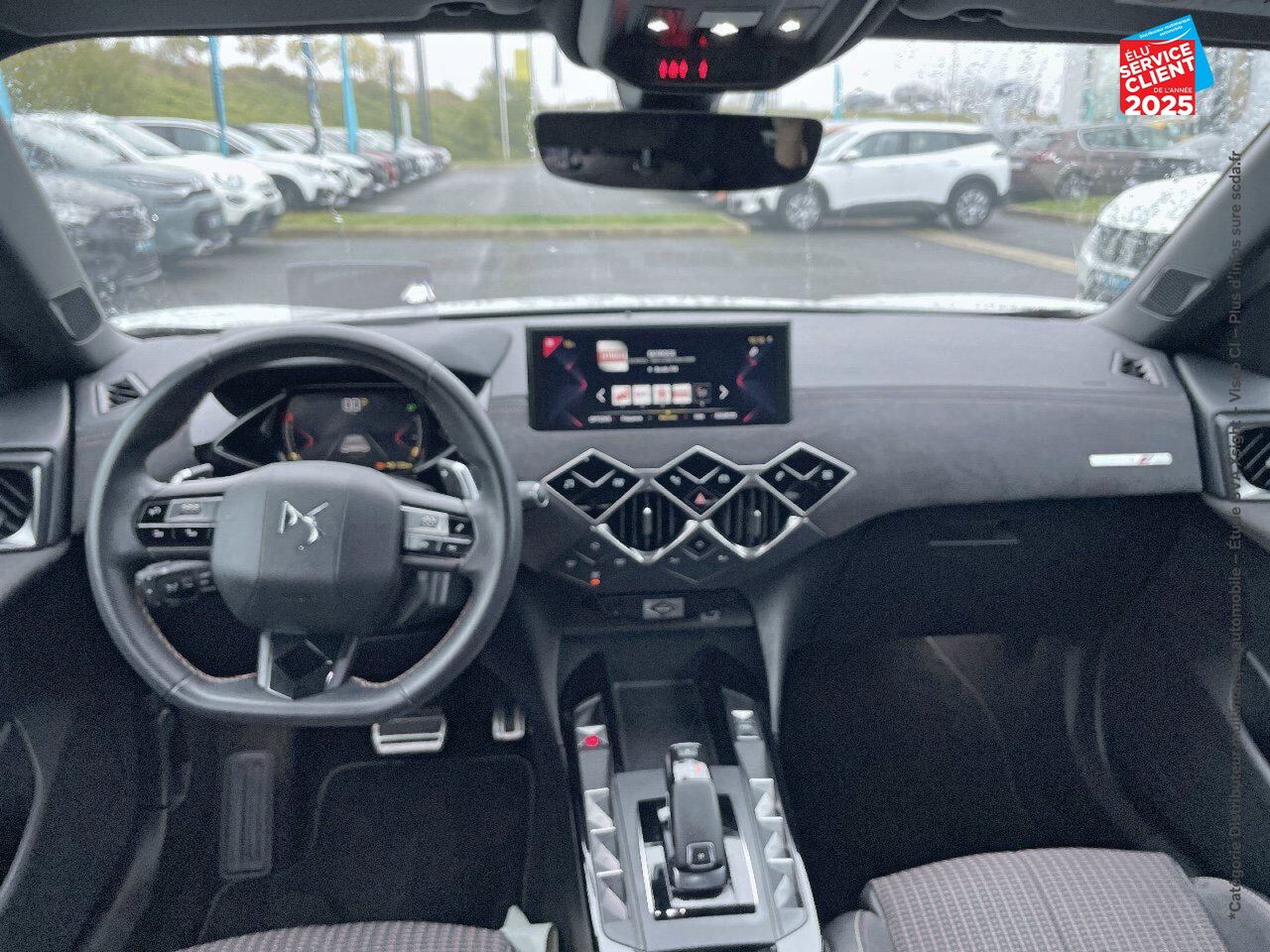Véhicule d'occasion DS DS 3 CROSSBACK PURETECH 130CH PERFORMANCE LINE AUTOMATIQUE 7CV chez Renault Sélestat
