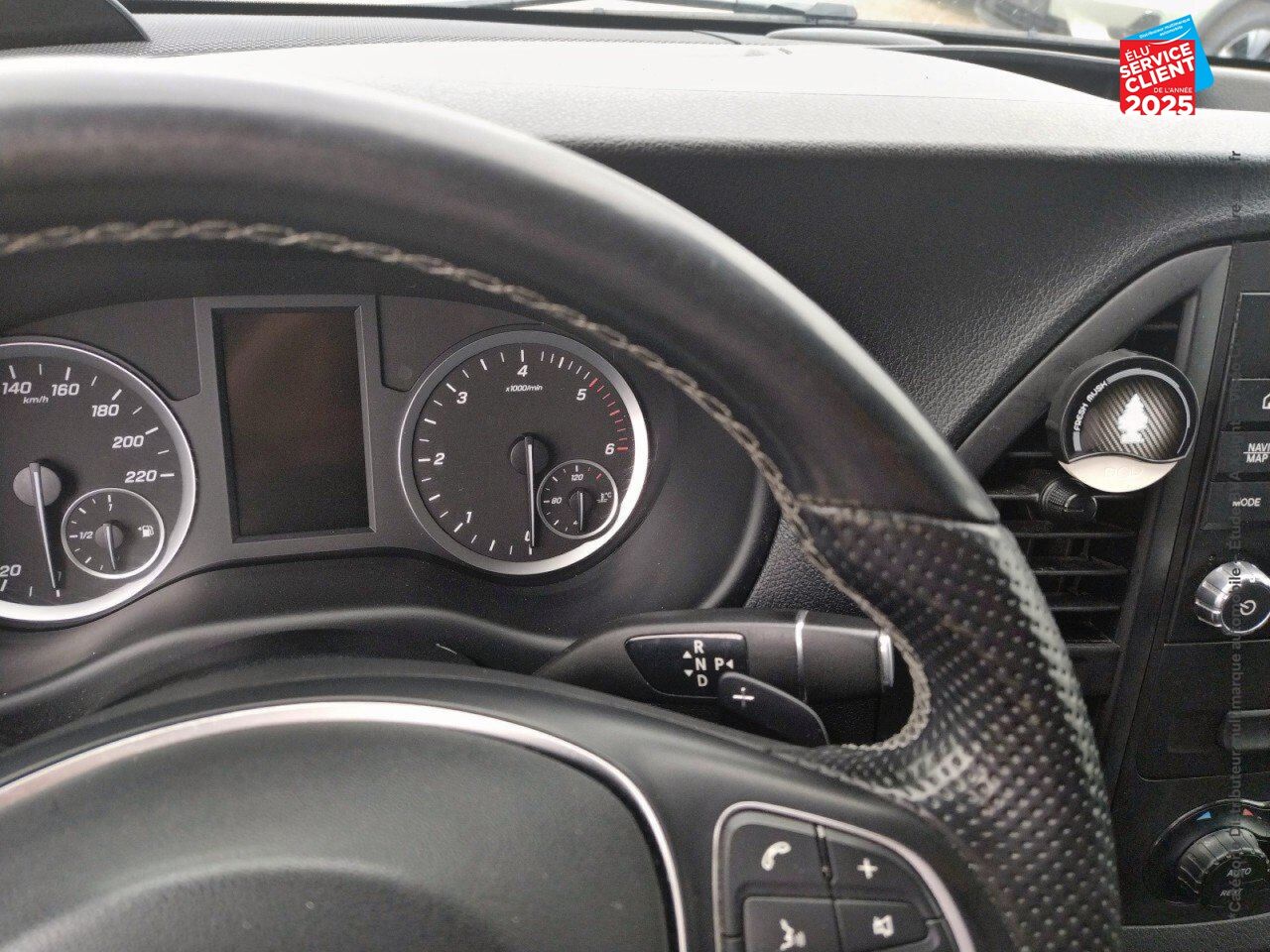 Véhicule d'occasion MERCEDES-BENZ VITO FG 116 CDI EXTRA-LONG SELECT E6 PROPULSION chez Volvo Epernay