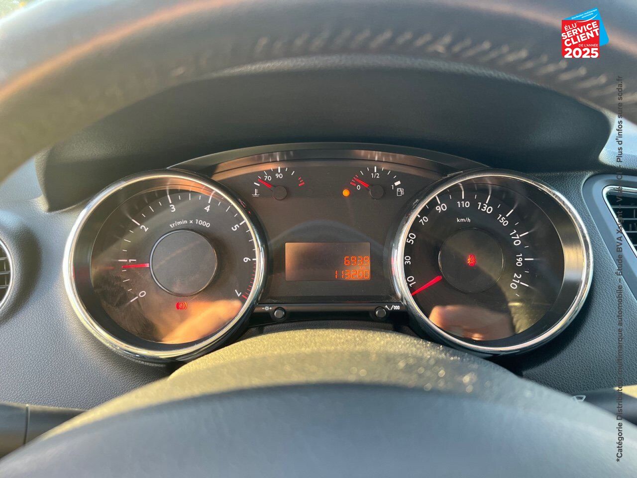 Véhicule d'occasion PEUGEOT 5008 1.2 PURETECH STYLE II SS chez Renault Sélestat