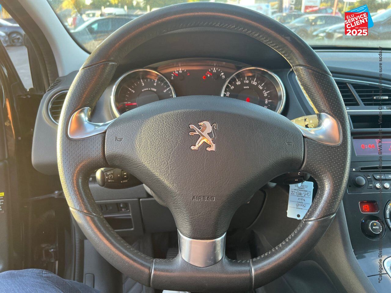 Véhicule d'occasion PEUGEOT 5008 1.2 PURETECH STYLE II SS chez Renault Sélestat