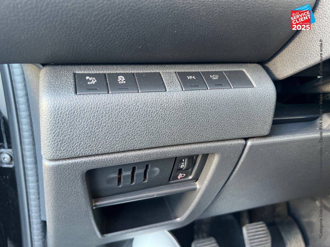 Véhicule d'occasion PEUGEOT 5008 1.2 PURETECH STYLE II SS chez Renault Sélestat