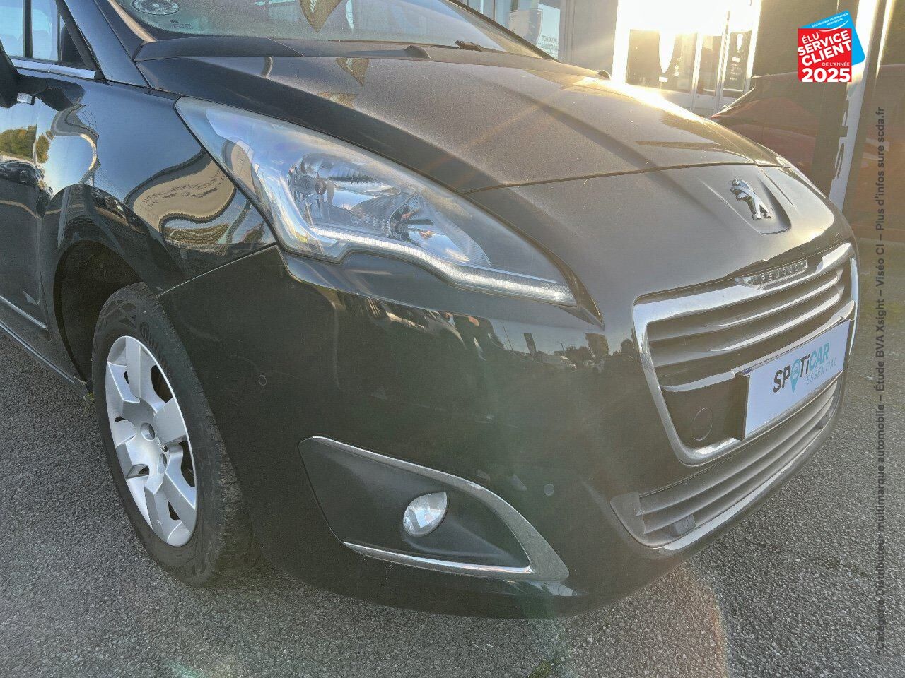 Véhicule d'occasion PEUGEOT 5008 1.2 PURETECH STYLE II SS chez Renault Sélestat