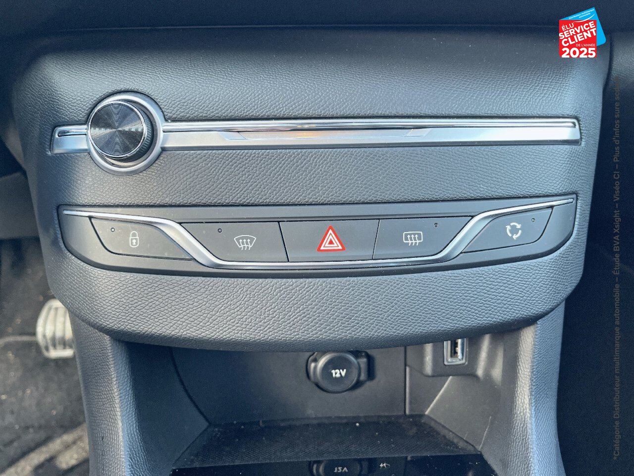 Véhicule d'occasion PEUGEOT 308 1.2 PURETECH 110CH E6.C SS STYLE 5CV chez Renault Colmar