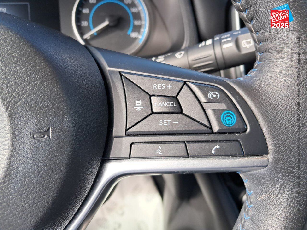 Véhicule d'occasion NISSAN LEAF 217CH 62KWH TEKNA 19.5 6CV chez Opel Verdun