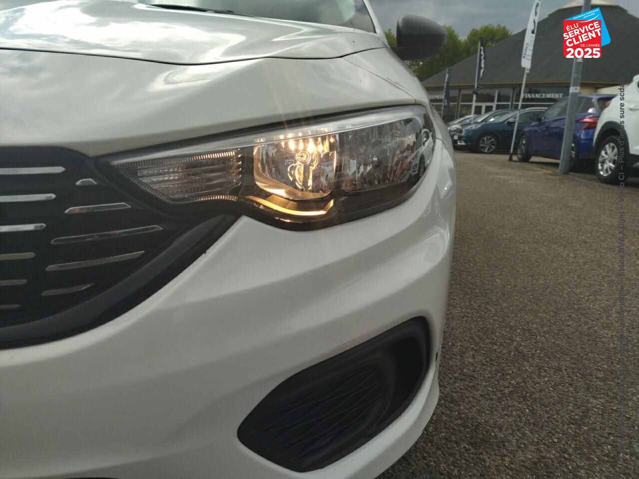 Véhicule d'occasion FIAT TIPO 1.4 95CH EASY 5P chez Nissan Belfort