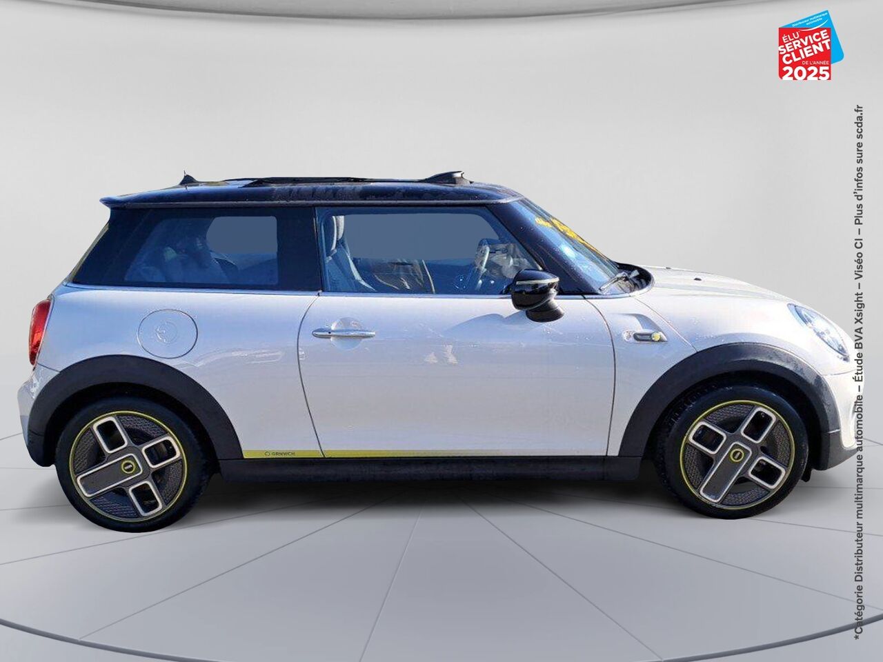 Véhicule d'occasion MINI MINI COOPER SE 184CH EDITION GREENWICH BVA chez MINI Lons-Le-Saunier