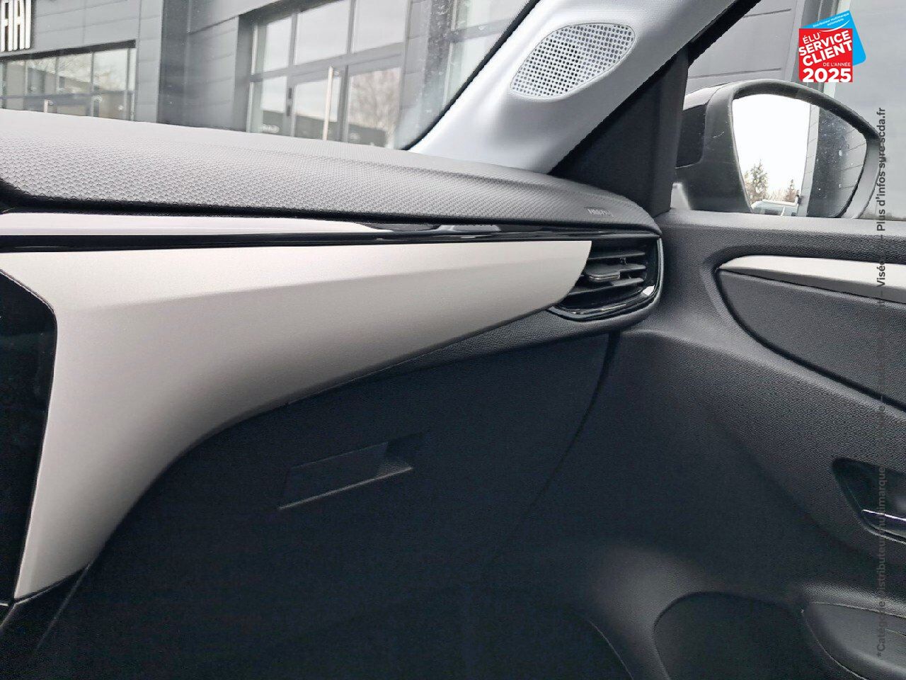 Véhicule d'occasion OPEL CORSA 1.2 75CH chez Renault Colmar