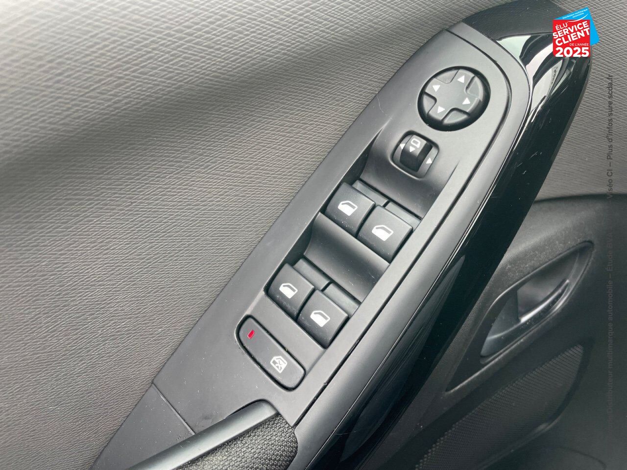 Véhicule d'occasion CITROEN C4 PICASSO PURETECH 130CH SHINE SS EAT6 chez Opel Bar le Duc