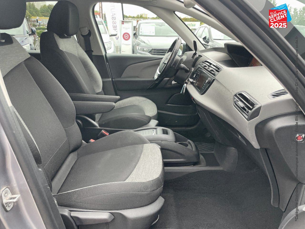 Véhicule d'occasion CITROEN C4 PICASSO PURETECH 130CH SHINE SS EAT6 chez Opel Bar le Duc