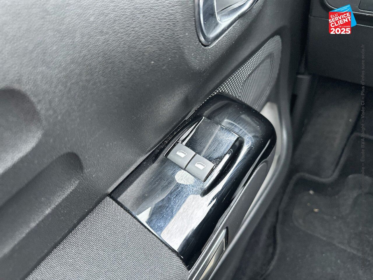 Véhicule d'occasion CITROEN C3 1.2 PURETECH 110CH SS SHINE EAT6 chez Renault Sélestat